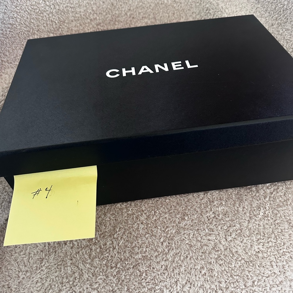Chanel Black and White Gift Box Set